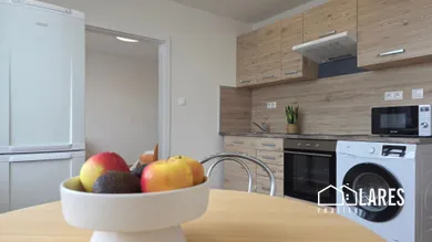 Na prenájom 1-izbový byt, 39 m², Prievidza, J. Jesenského