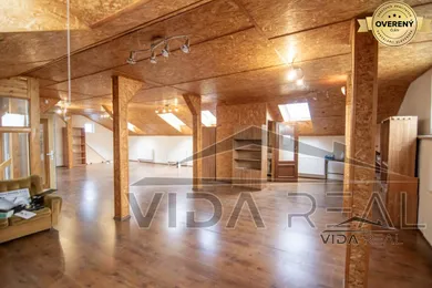 Na prenájom komerčné, 240 m², Trnava, Coburgova ulica
