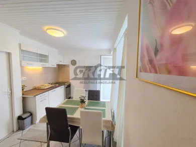 Na prenájom 2-izbový byt, 70 m², Bratislava-Rača, Alstrova