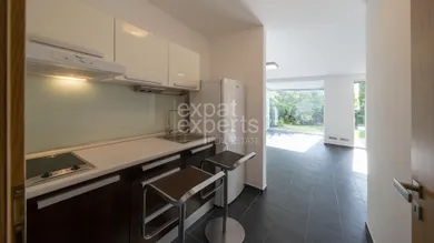 Na prenájom dom v Bratislava-Nové Mesto · €2 700 · Pôvodný stav
