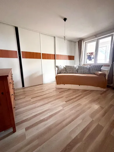 Na predaj dom, 221 m², Šenkvice, Cerovská