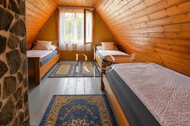 Na predaj rekreačný dom, 93 m², Dudince, -