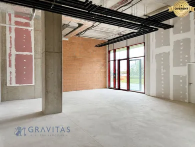 Lokale komercyjne na sprzedaż, Bratislava-Ružinov · €513 000