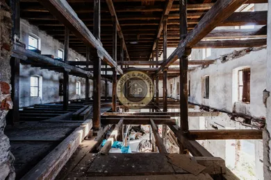 Na predaj komerčné, 200 m², Čaňa