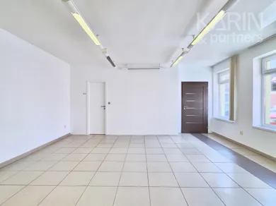 Na prenájom komerčné, 44 m², Skalica, Pivovarská