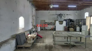 Na predaj objekt, Bučany