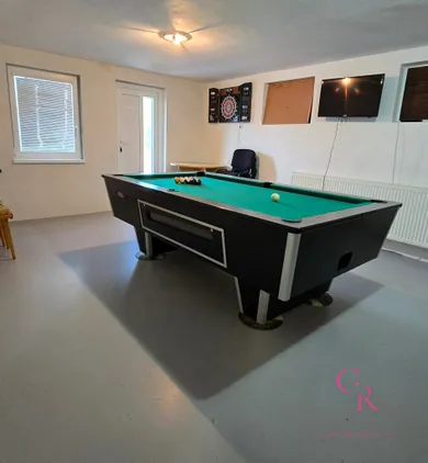 Na predaj 7-izbový dom, 141 m², Nový Tekov