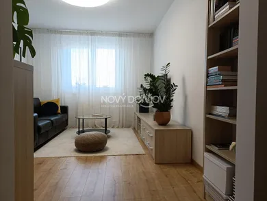 Na prenájom 2-izbový byt, 57 m², Galanta, Vodárenská