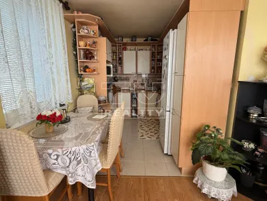 Mieszkania na sprzedaż, 3-pokojowe, Košice-Západ · €224 000