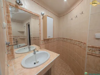 Na predaj 3-izbový byt, 76 m², Trebišov