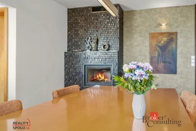 Na predaj 5-izbový byt, 220 m², Bratislava-Karlova Ves, Matejkova