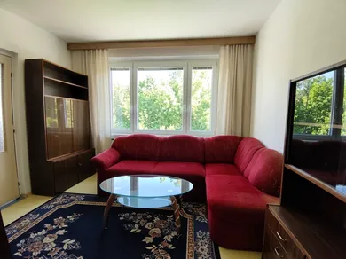Квартири в оренду, 1-кімнатні, Banská Bystrica · €450
