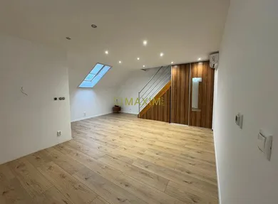 Na predaj 1-izbový byt, 40 m², Most pri Bratislave, Bratislavská