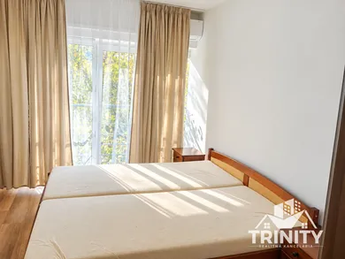 Na prenájom 2-izbový byt, 60 m², Nové Zámky, pri centre