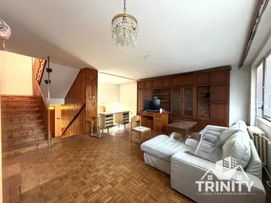 Na predaj 5-izbový dom, 291 m², Nové Zámky