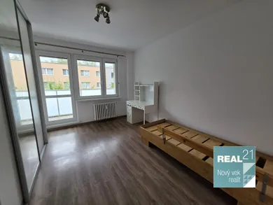 Na prenájom byt v Považská Bystrica · €800 · Dokončené