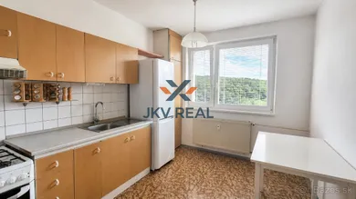 Byty na predaj 3-izbový, Košice-Sídlisko Ťahanovce · €185 000