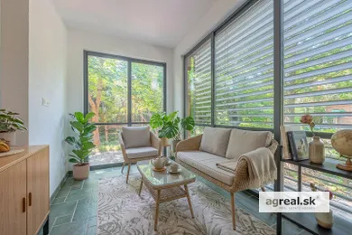 Na predaj 5-izbový dom, 130 m², Bratislava-Záhorská Bystrica