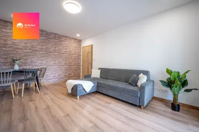 Na prenájom 2-izbový byt, 52 m², Trnava, Ulica Andreja Kubinu