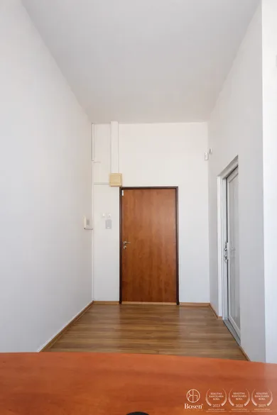 Na prenájom komerčné v Dunajská Streda · €750 · Dokončené