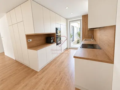 Na predaj dom, 117 m², Galanta, Čierna Voda