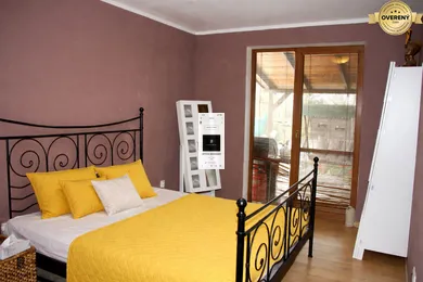 Na predaj 4-izbový dom, 51 m², Veľký Biel, Školská