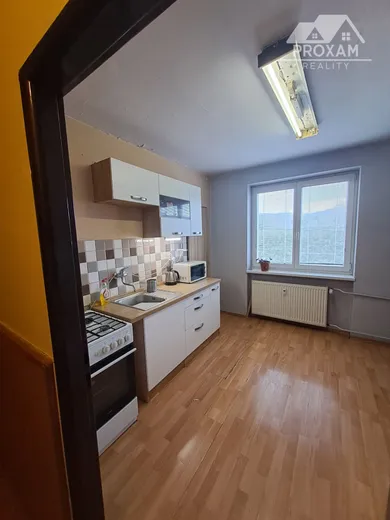 Na predaj 3-izbový byt, 89 m², Čachtice