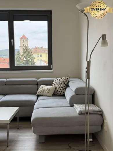 Byty na prenájom 3-izbový, Pezinok · €740