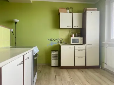 Na predaj 1-izbový byt, 48 m², Bratislava-Petržalka, Mánesovo nám.