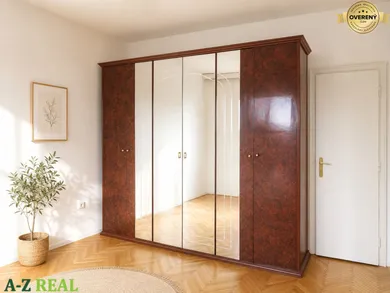 Na prenájom 2-izbový byt, 67 m², Bratislava-Staré Mesto, Strakova