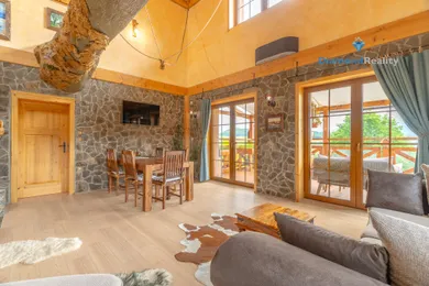 Na predaj 4-izbový dom, 65 m², Snina, Jesenského