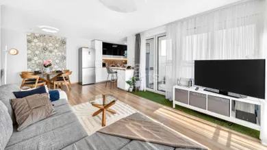 Na predaj 4-izbový byt, 94 m², Am Strandbad