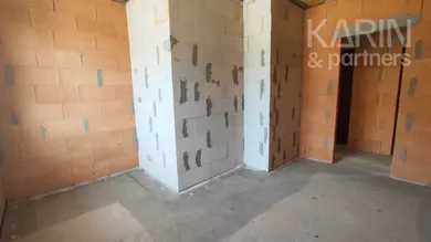 Domy na sprzedaż, 4-pokojowe, Nové Zámky · €359 500