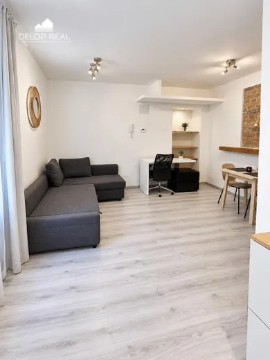 Na predaj 1-izbový byt, 30 m², Bratislava-Staré Mesto