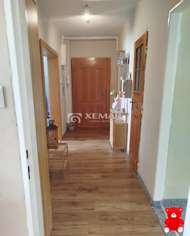 Na predaj 3-izbový byt, 80 m², Banská Bystrica, Úľanská cesta