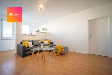 Na prenájom 3-izbový byt, 73 m², Sereď, Novomestská