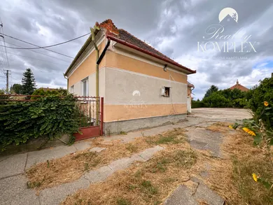 Na predaj dom, 110 m², Trhová Hradská