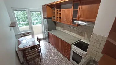 Na prenájom 2-izbový byt, 50 m², Bytča, Lúčna