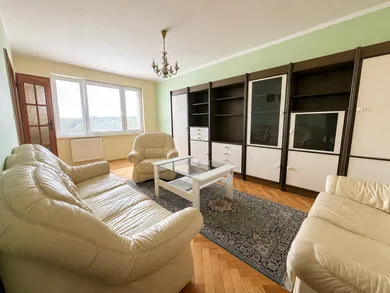 Na predaj 3-izbový byt, 81 m², Brezno