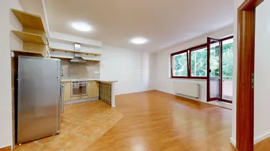 Eladó lakások, 2-szobás, Bratislava-Staré Mesto · €245 000