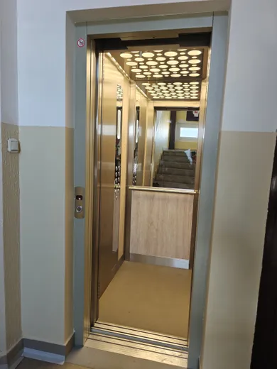Na predaj byt v Bratislava-Karlova Ves · €249 000 · Čiastočná rekonštrukcia