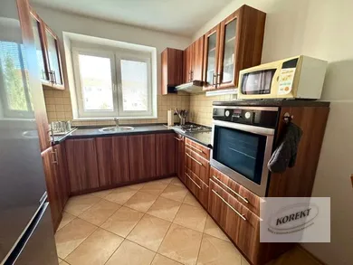 Na prenájom 2-izbový byt, 60 m², Nové Zámky, M. Oláha