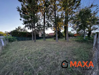 Na predaj pozemok, 724 m², Smrdáky
