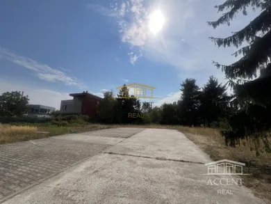 Na predaj pozemok, Bratislava-Lamač, Lamačská cesta