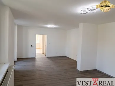 Na predaj 4-izbový dom, 149 m², Dolná Krupá, Hlavná