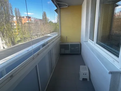 Na prenájom 3-izbový byt, Bratislava-Ružinov, Tomášikova