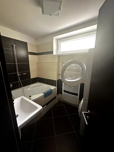 Na predaj 2-izbový byt, 55 m², Bratislava-Staré Mesto, Drotárska cesta