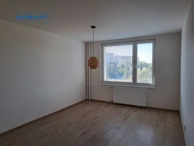 Na prenájom byt v Levice · €650 · Dokončené