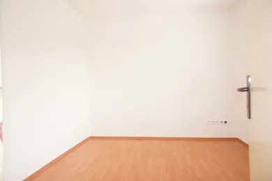 Na predaj 3-izbový byt, 64 m², Bratislava-Karlova Ves, Lackova