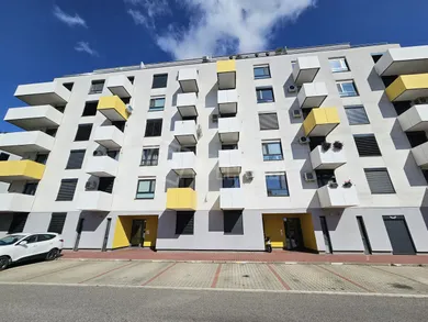 Kiadó lakások, 2-szobás, Galanta · €650
